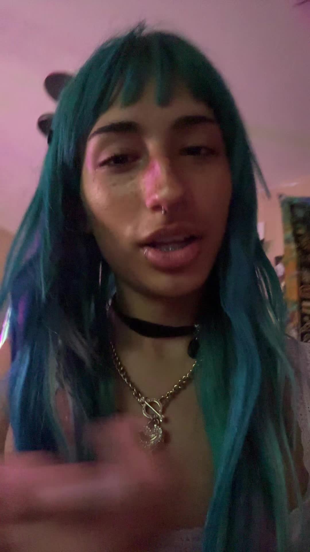 @≽ܫ≼