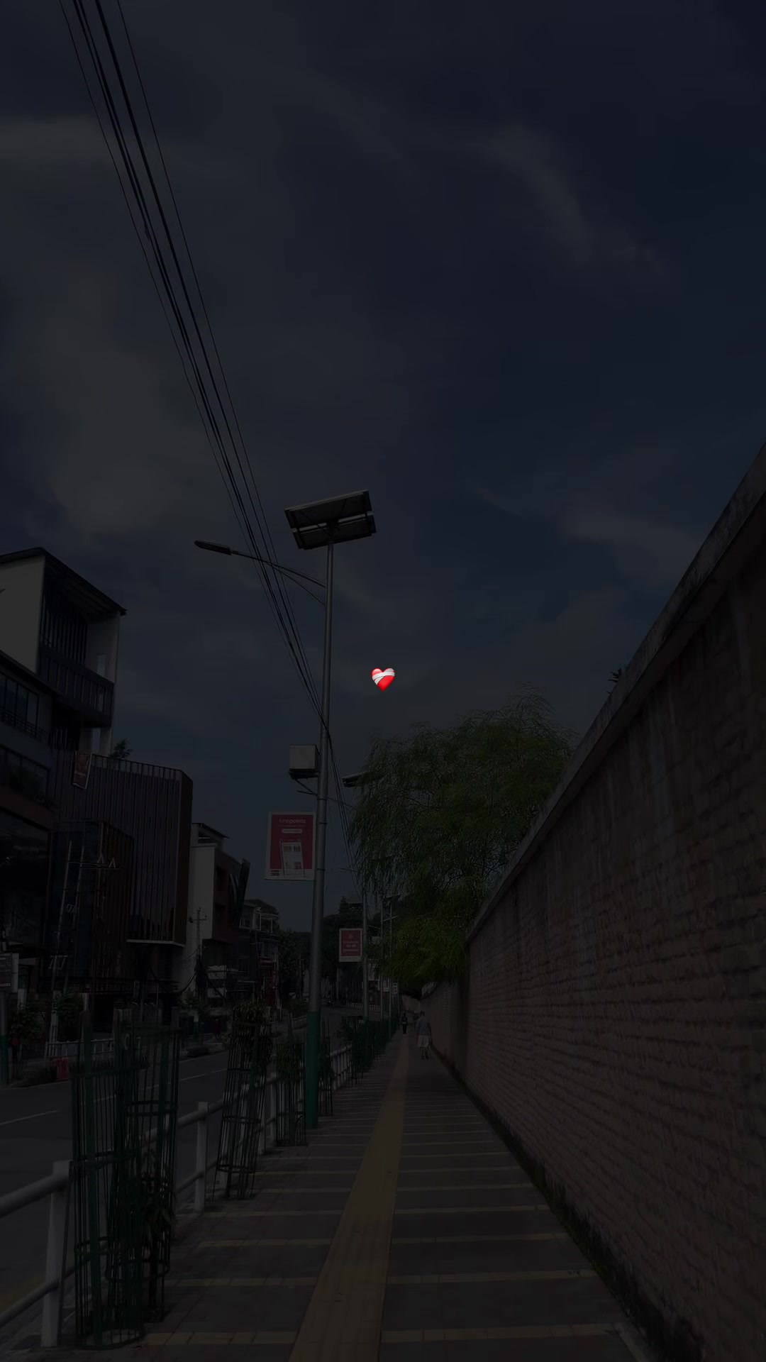 @मनोज ♡︎