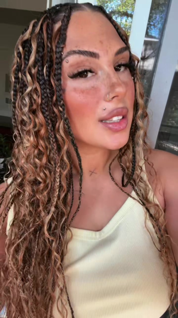 @Saviibaby