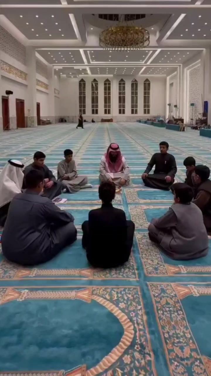 @فذكر فإن الذكرى تنفع المؤمنين