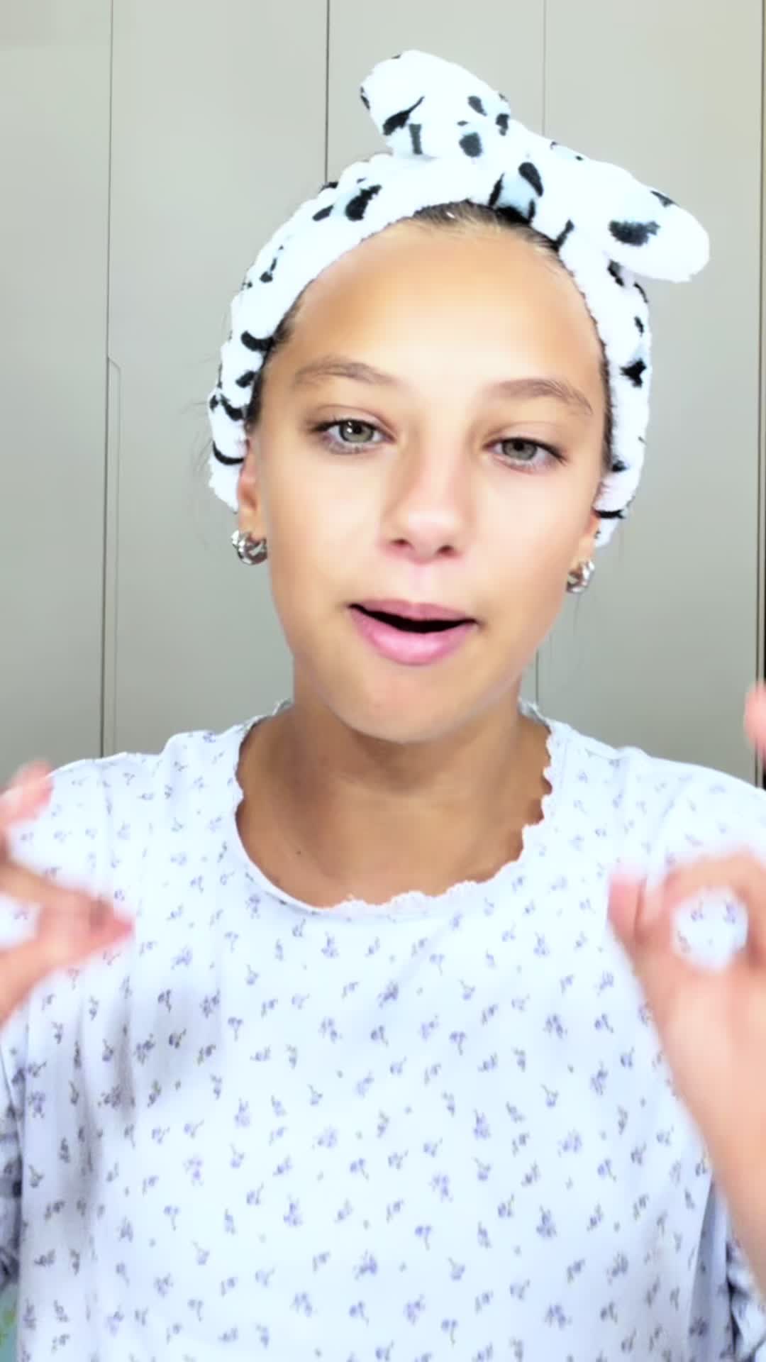 @Cica_TEA🤍💜