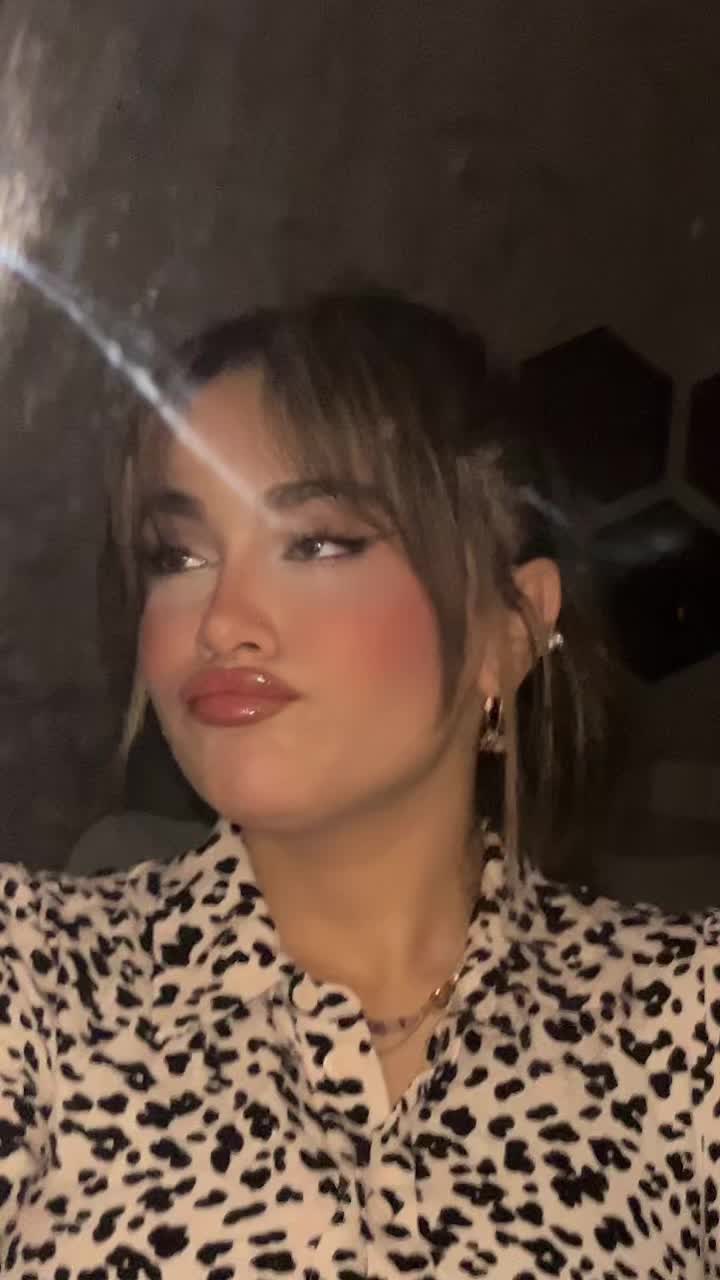@smakamrn