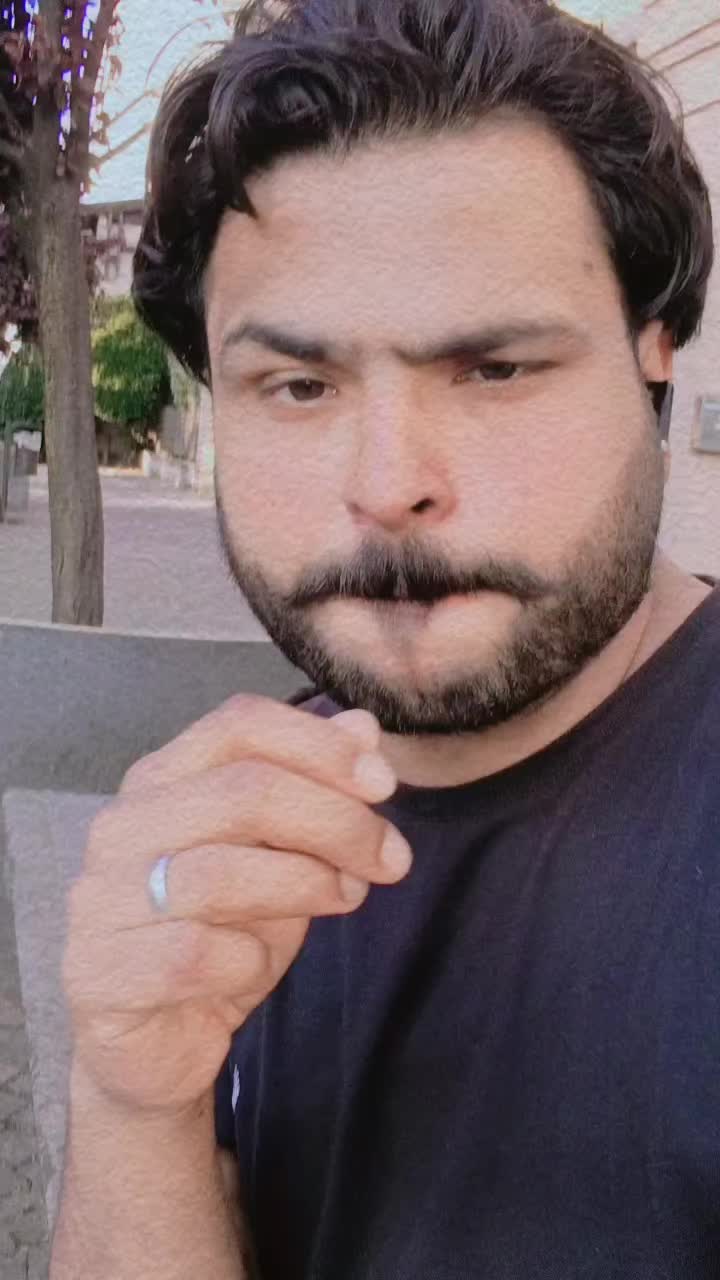 @Meeran Dar 🇮🇹