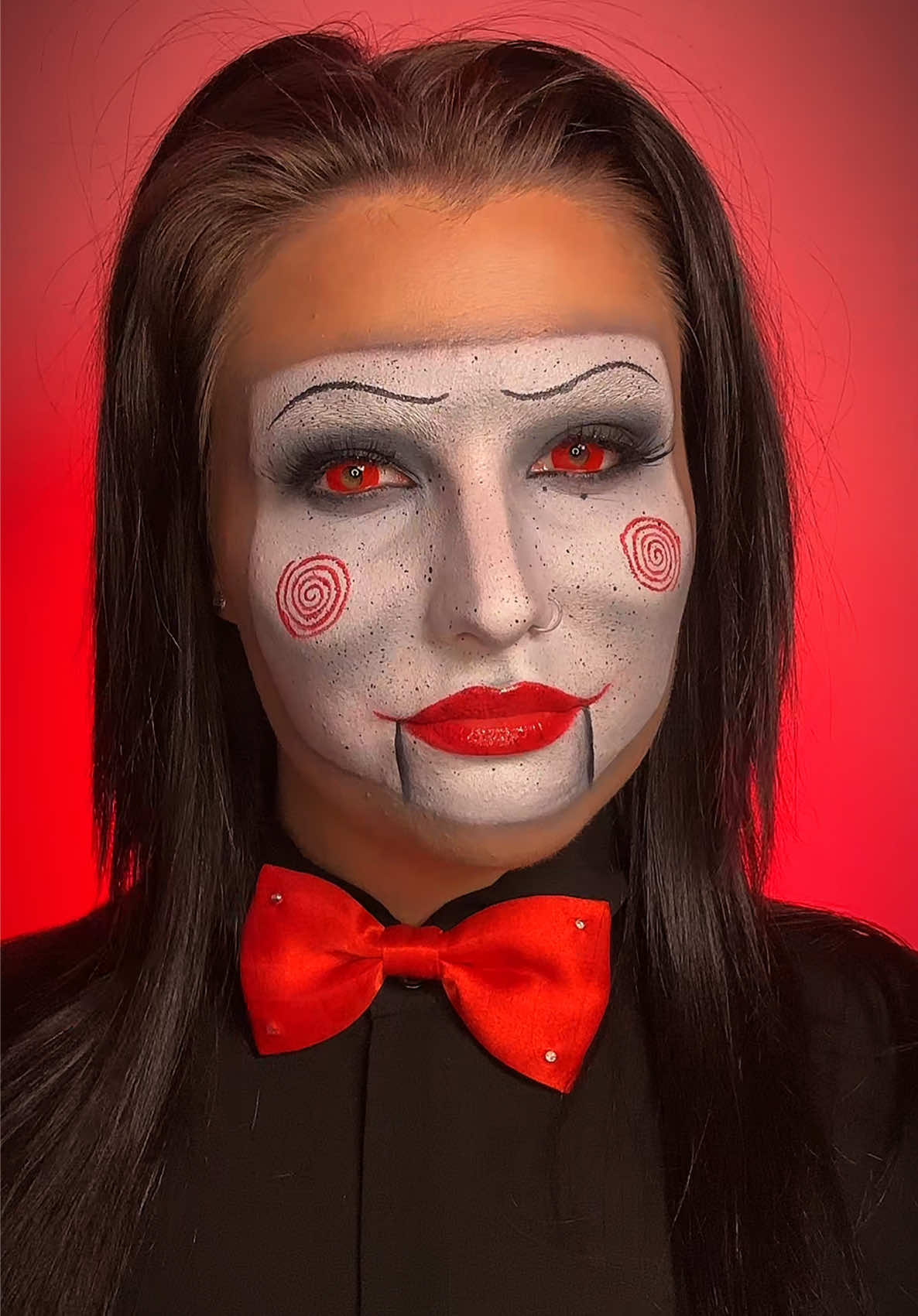 @Makeupby_ESC
