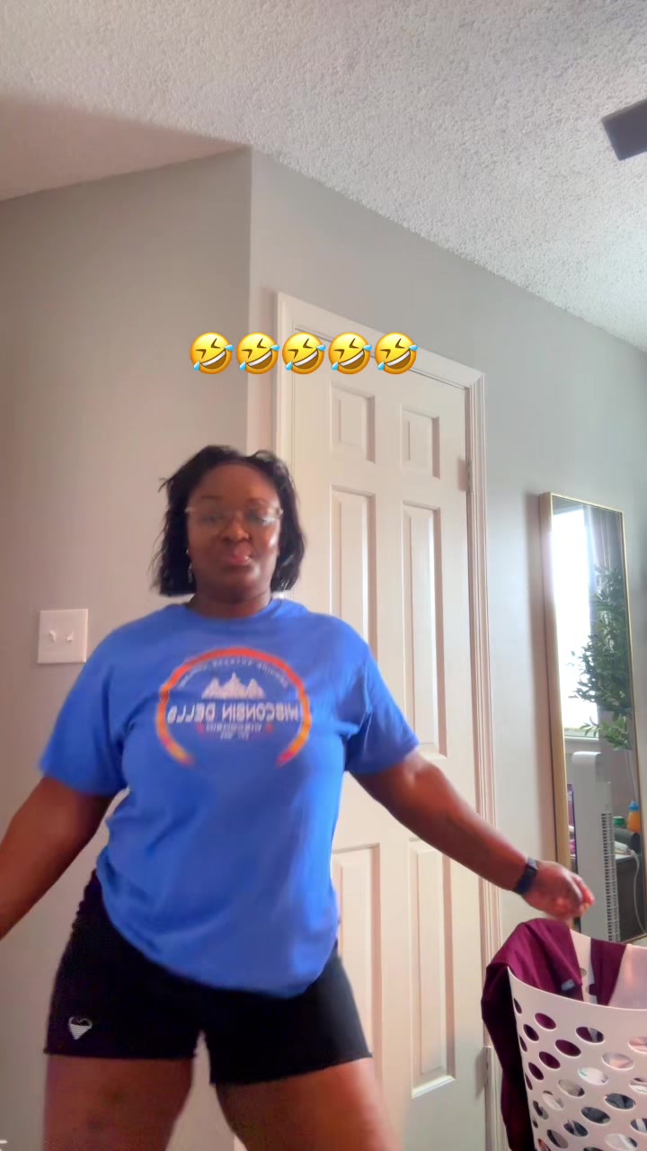 @8xMommaBear