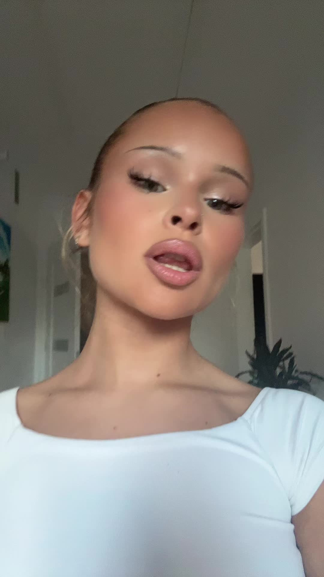 @helenkakorwek