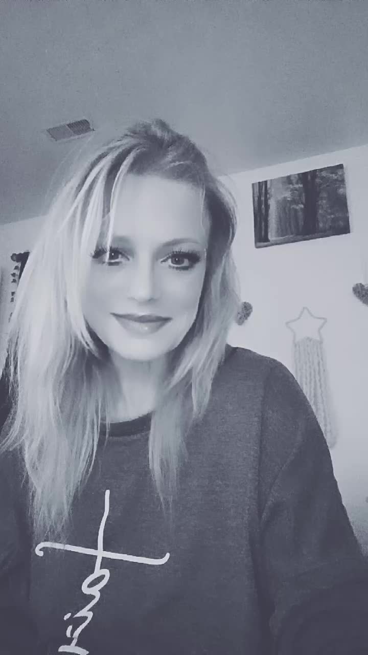 @Angela Ward (Punk) 💕