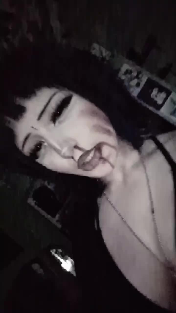 @ℭ𝔬𝔯𝔭𝔰𝔢 𝔊𝔦𝔯𝔩