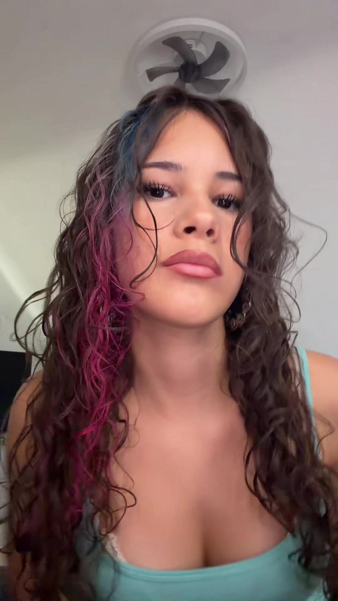 @user476347899636