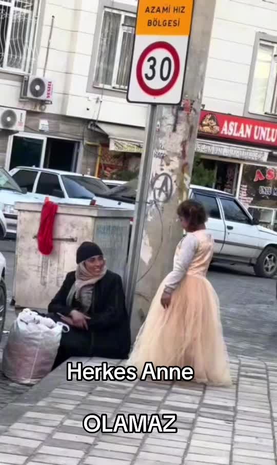 @burakuyar