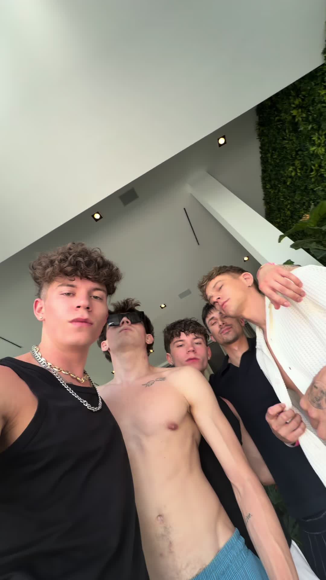 @drakevonx