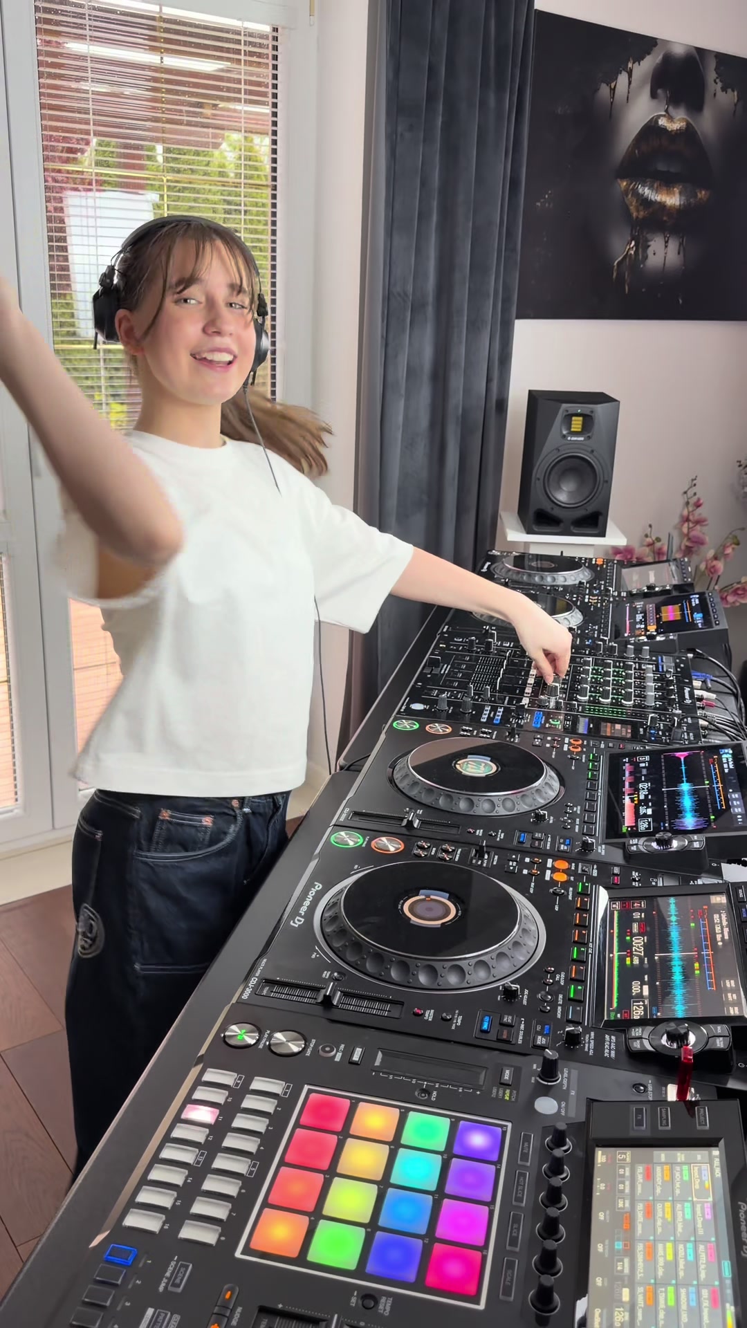 @DJ Gabi