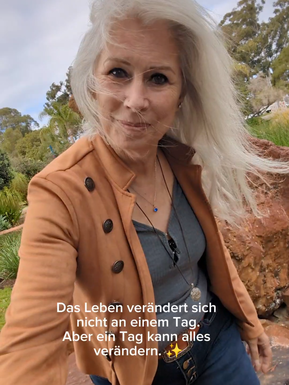 @Monika Schwarz | Hair Growth