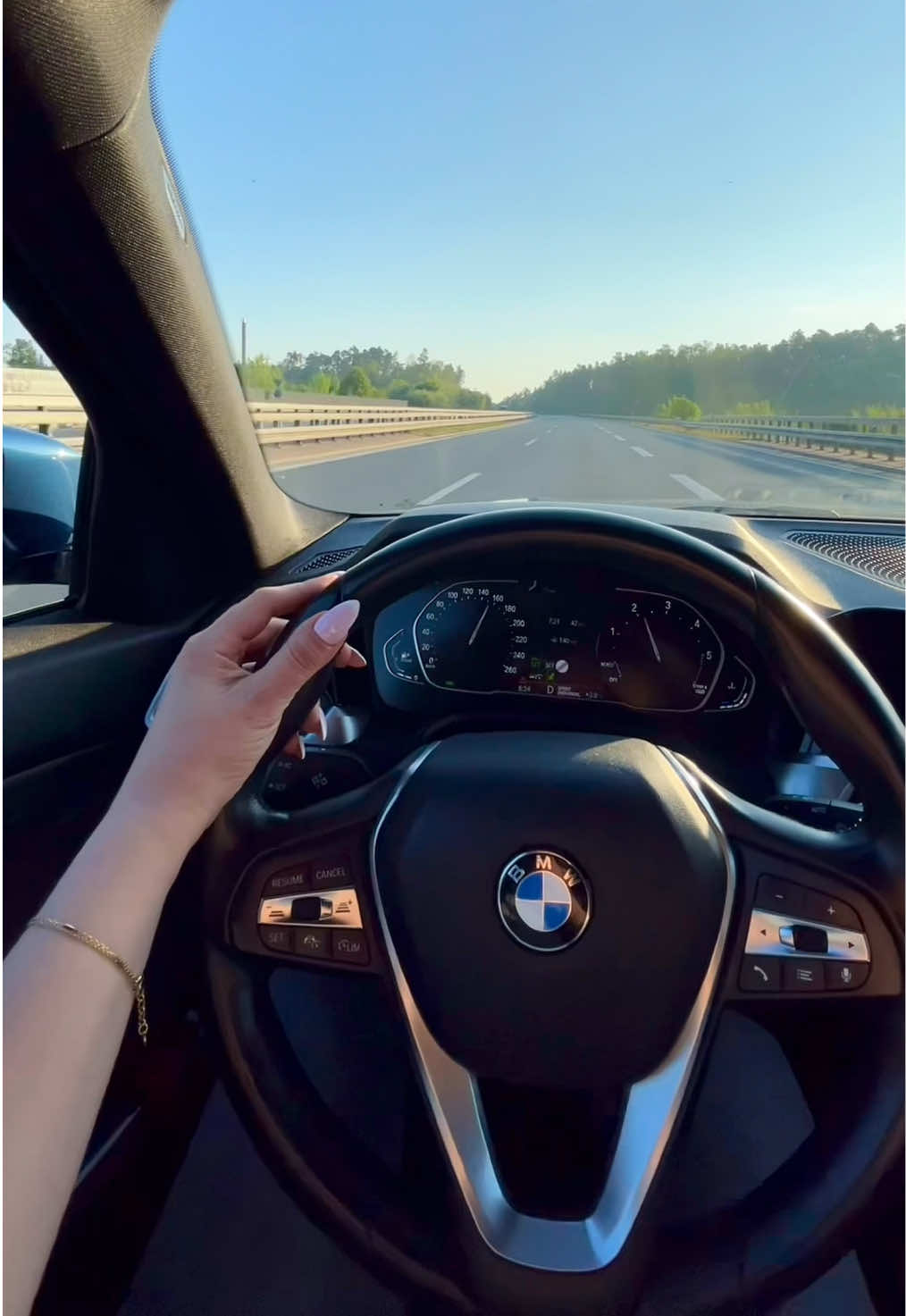 @Lilli.nbg
