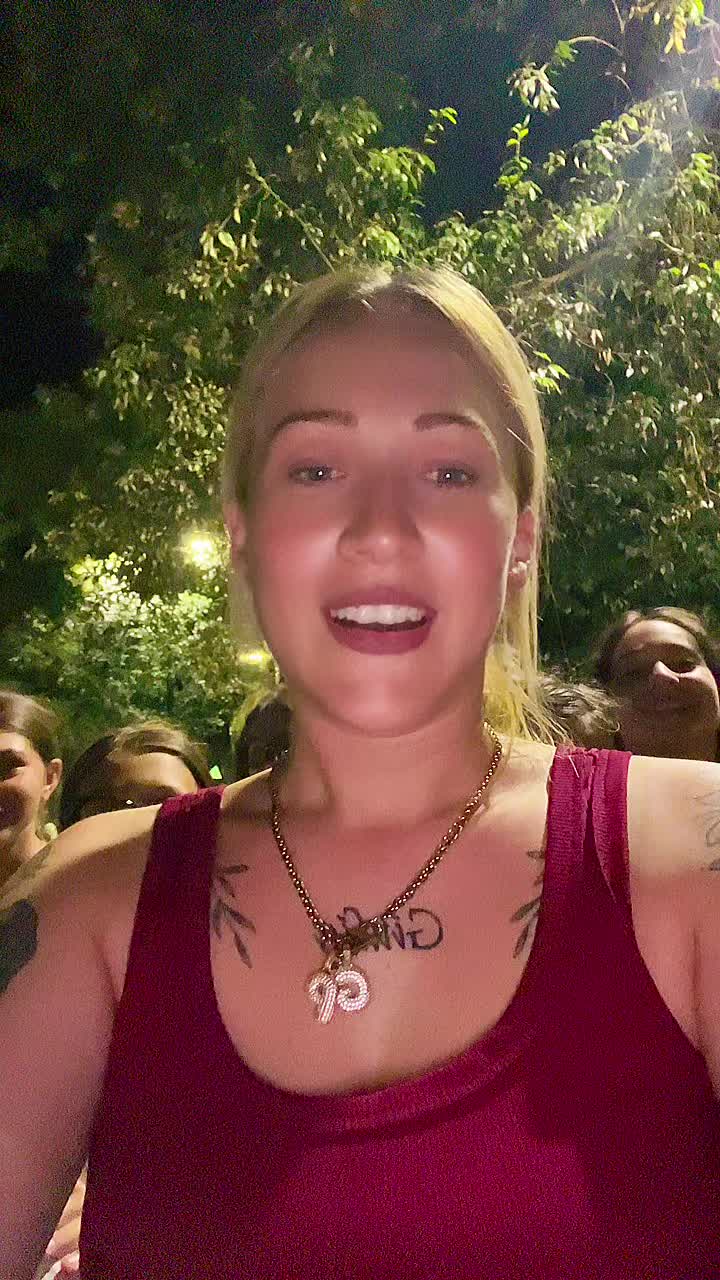 @Jennifer🌶️