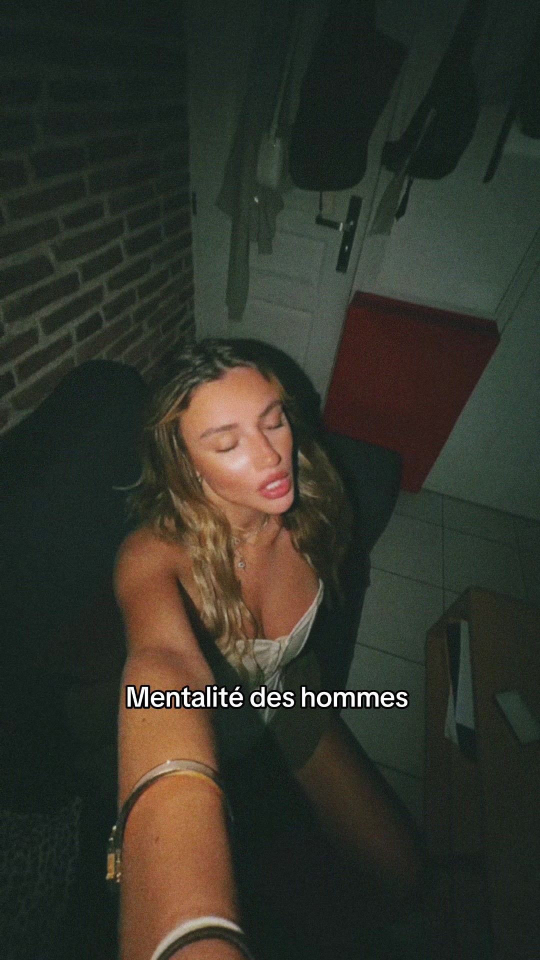 @Laura Tnnr