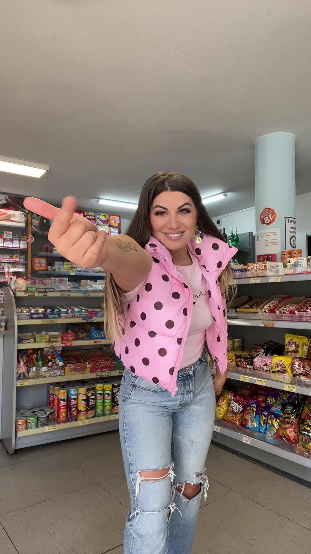 @Alis
