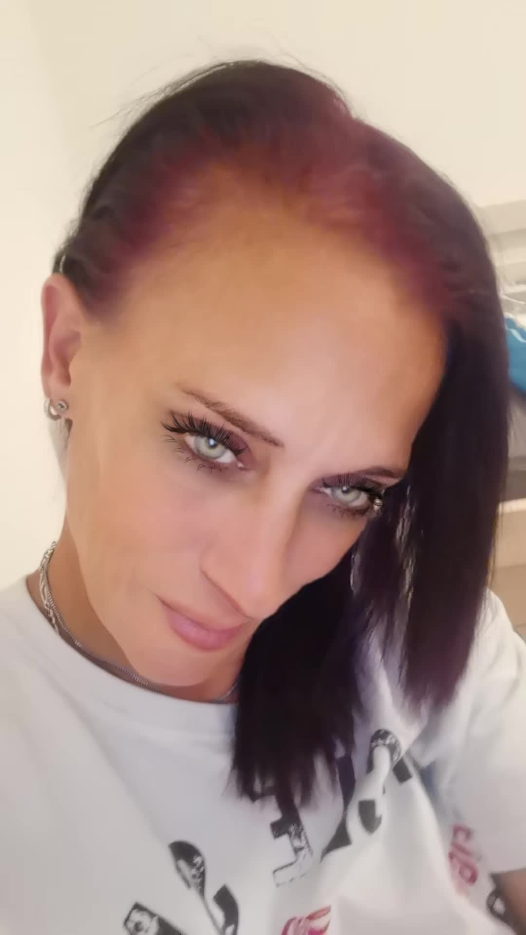 @trischa