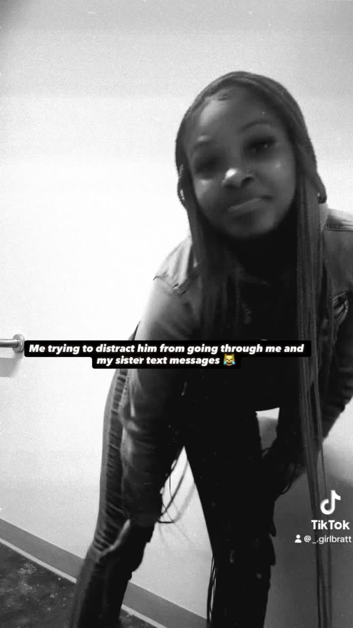 @_.GirlBratt