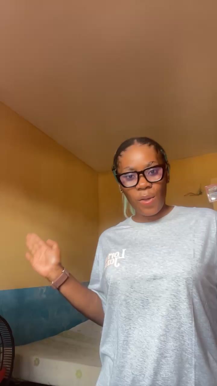 @Lili-Rose 242🇨🇬❤️💵🥰