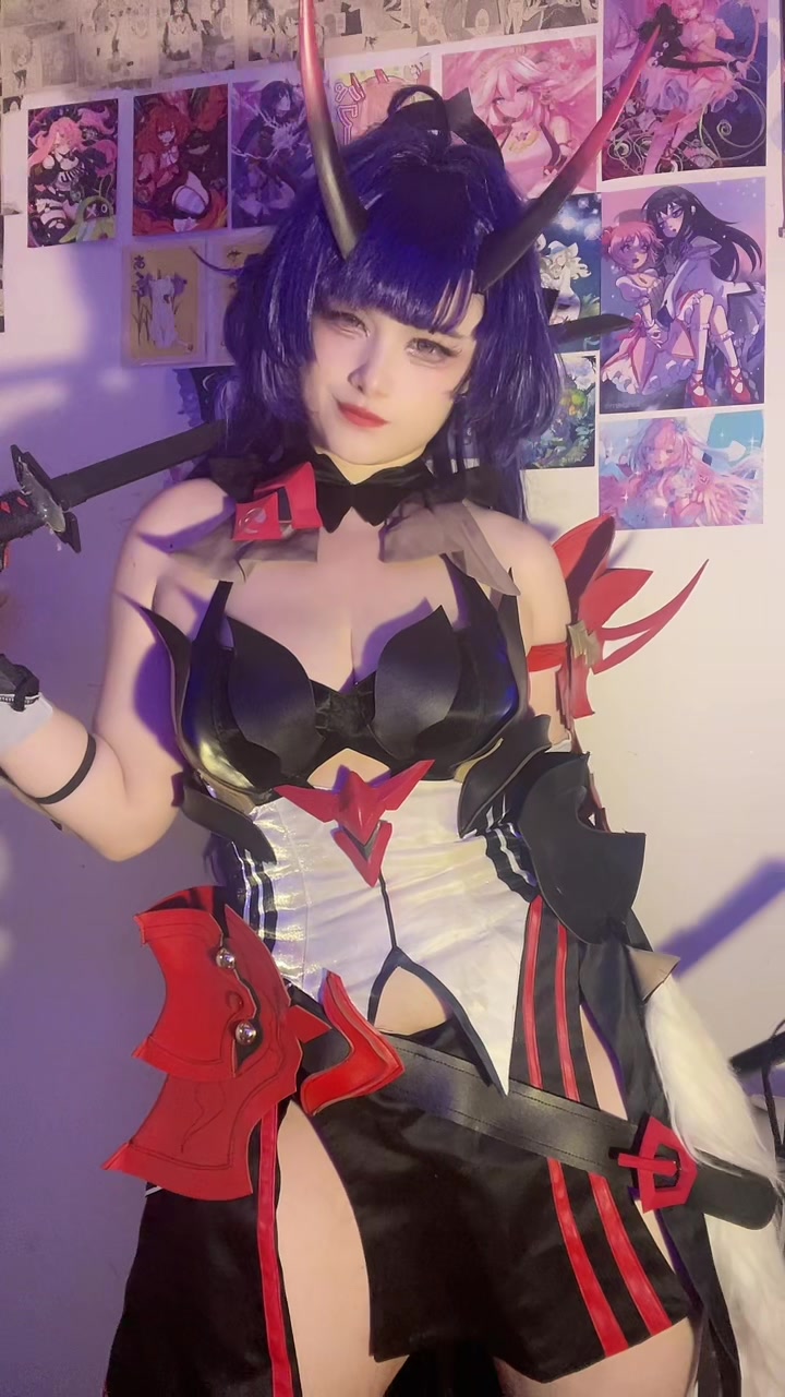 @alexia 🐈⬛🧡
