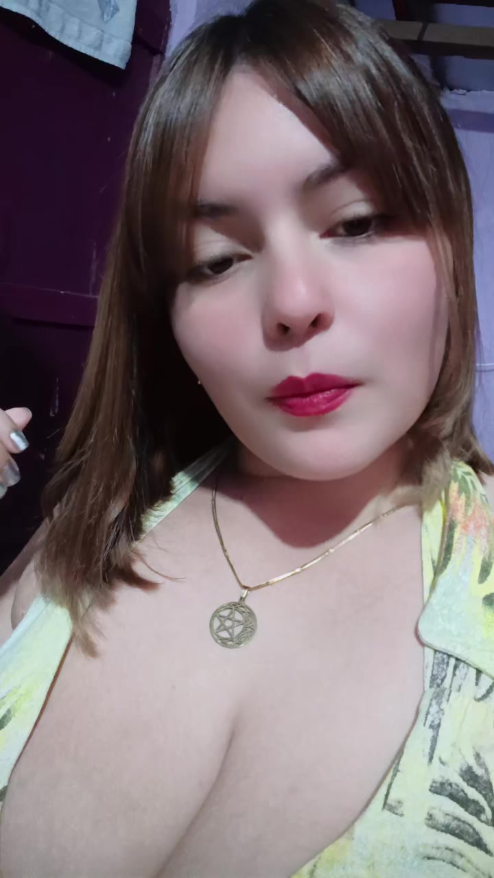 @Fresita🥰💜