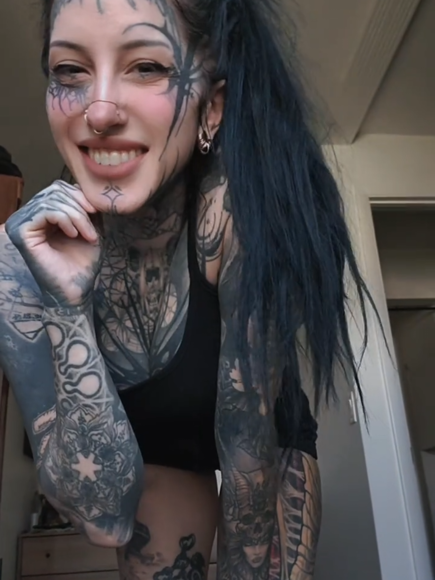 @tiffcses