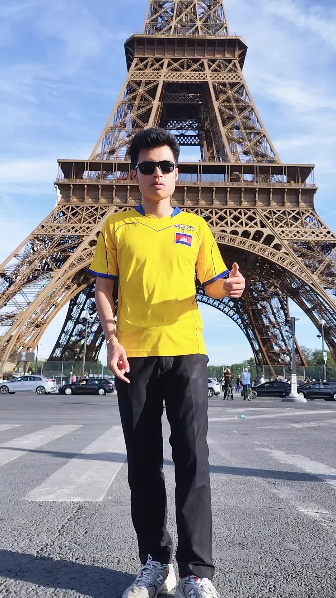 @Victor🇰🇭🇫🇷