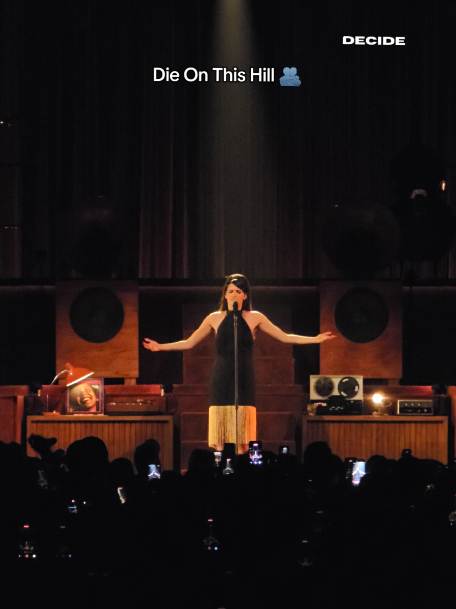 @decidemagazine
