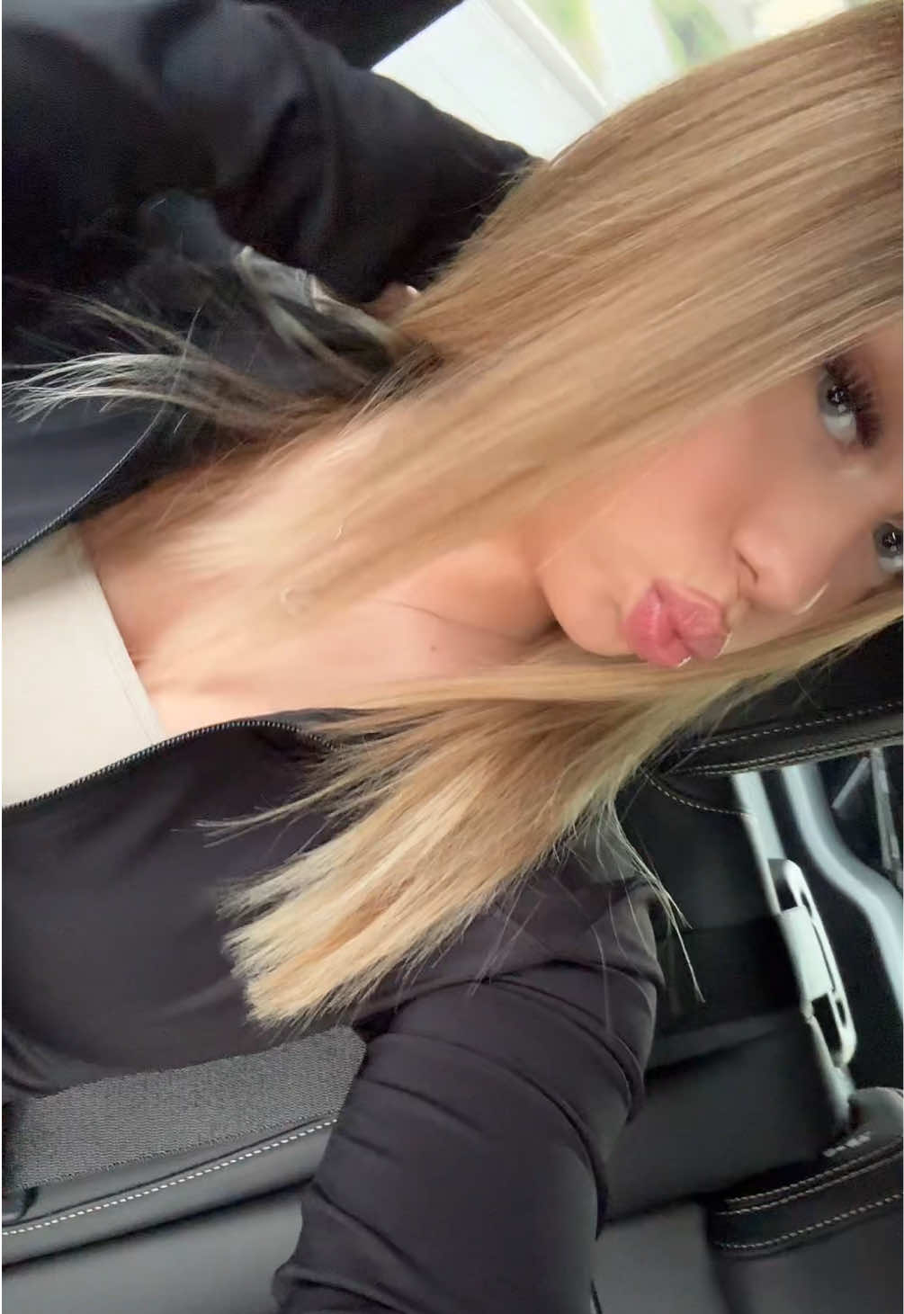 @𝐥𝐞𝐧𝐨𝐫