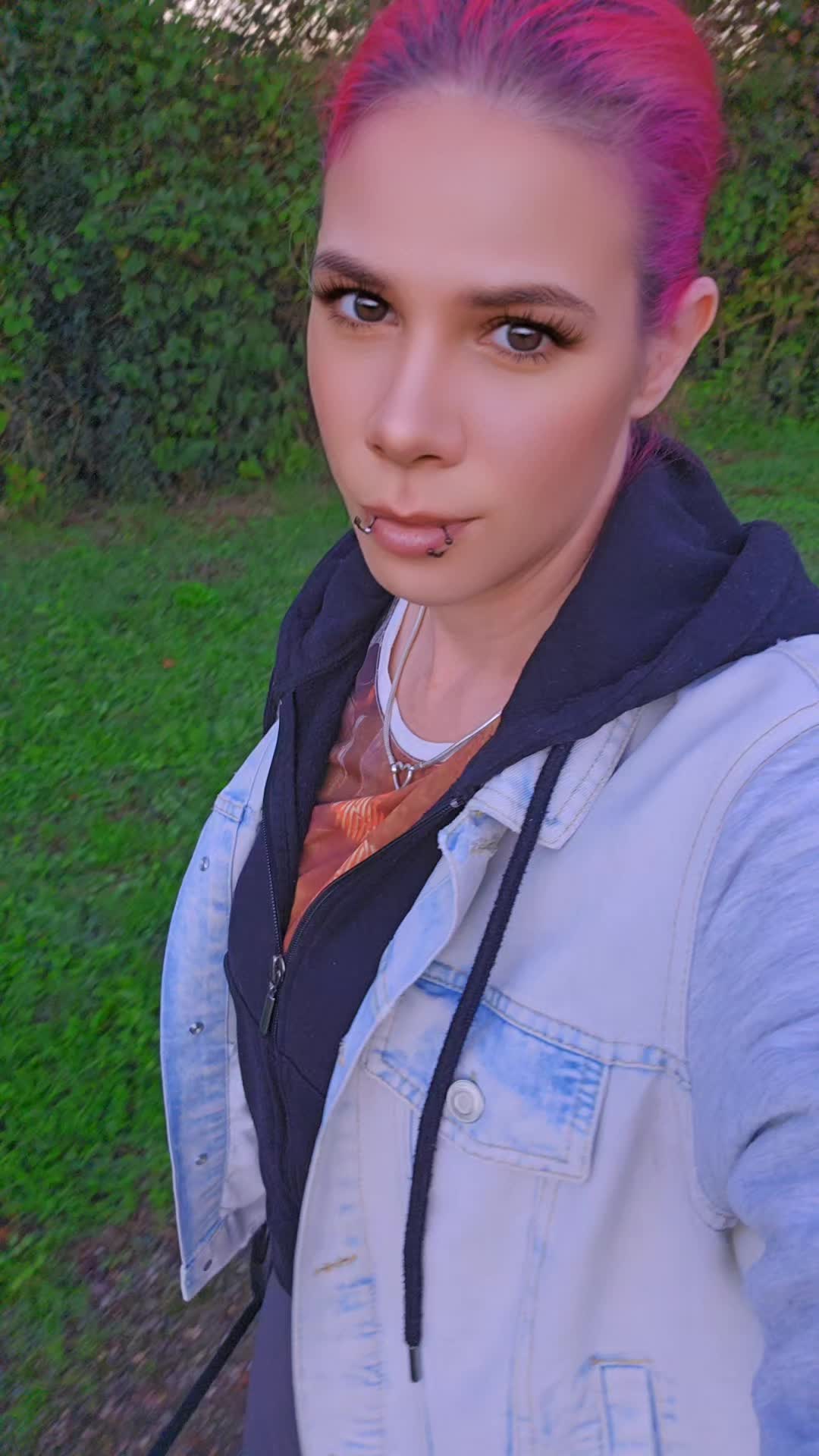@𝒟ℯ𝓋𝒾𝓁
