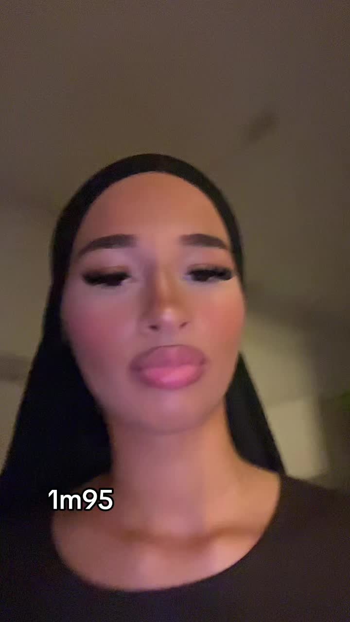 @JENNIFER 🍉