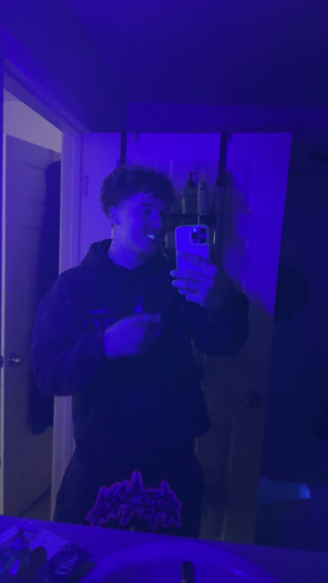 @Tyler👁️🗨️