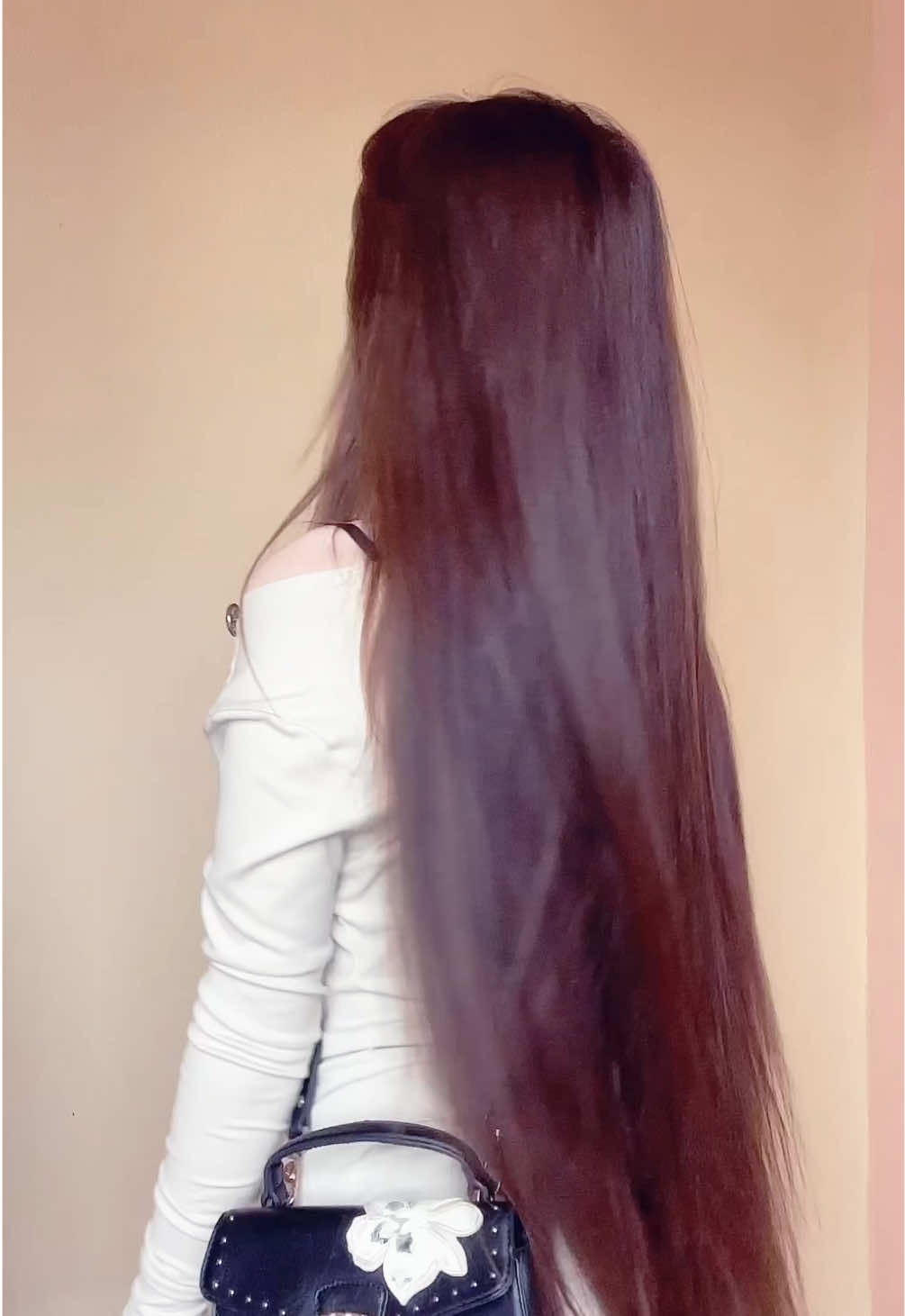 @нюрка
