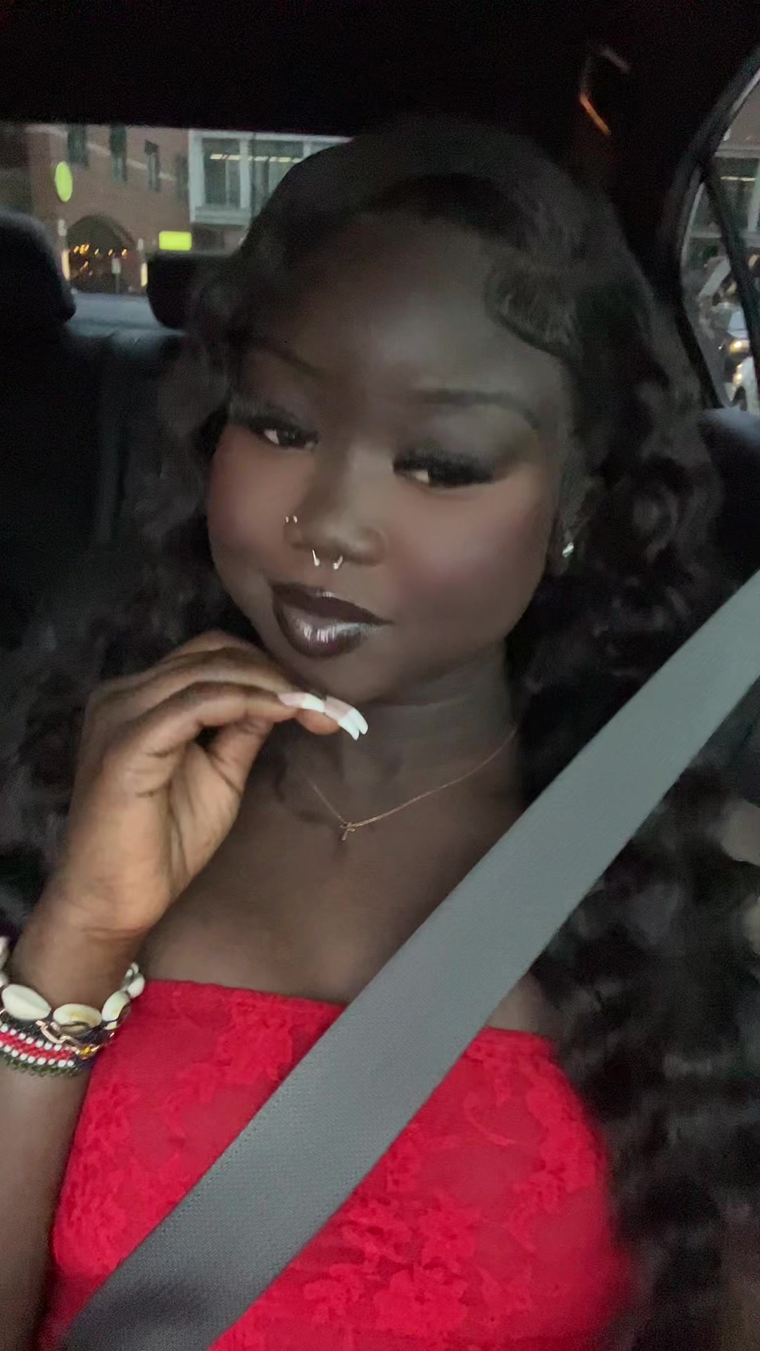 @❦