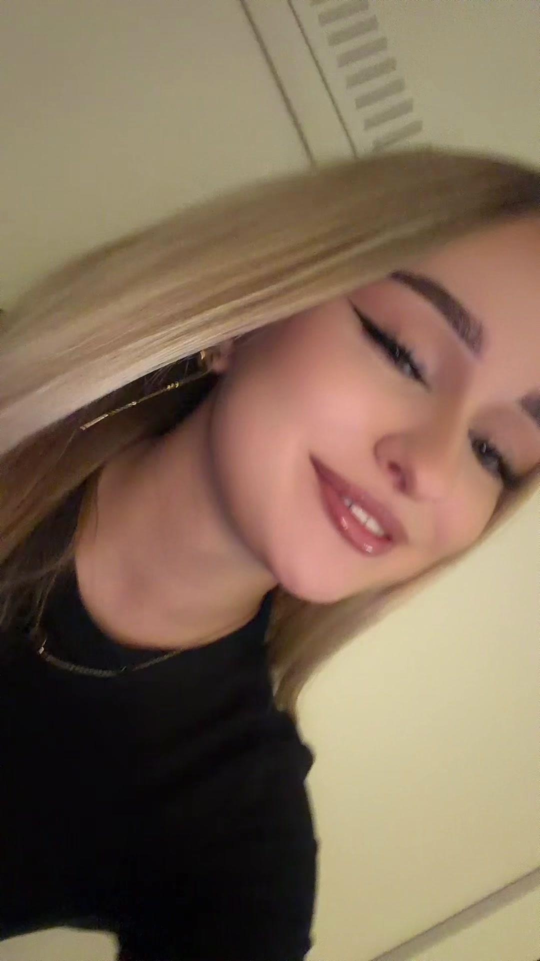@sandra 🦦
