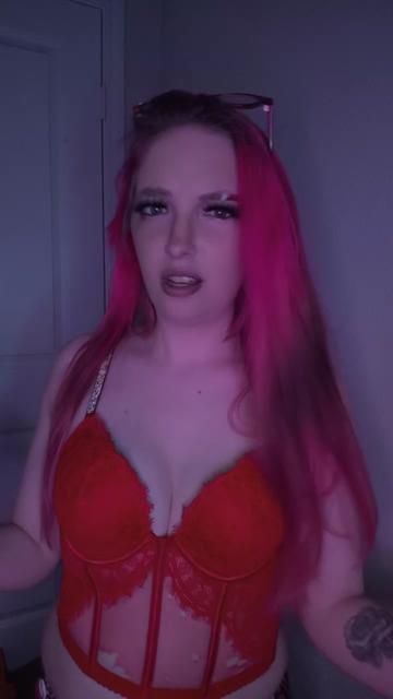 @Squishyybunnyy