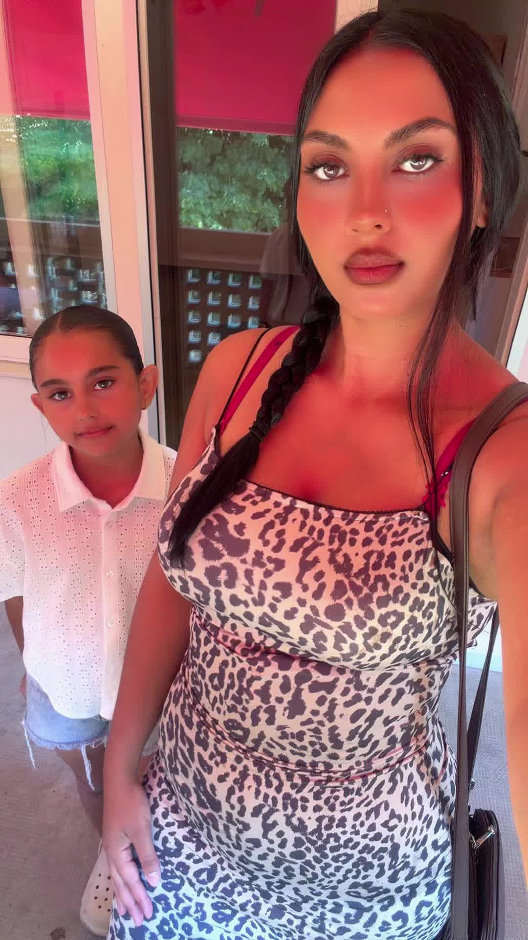 @Andra Novak