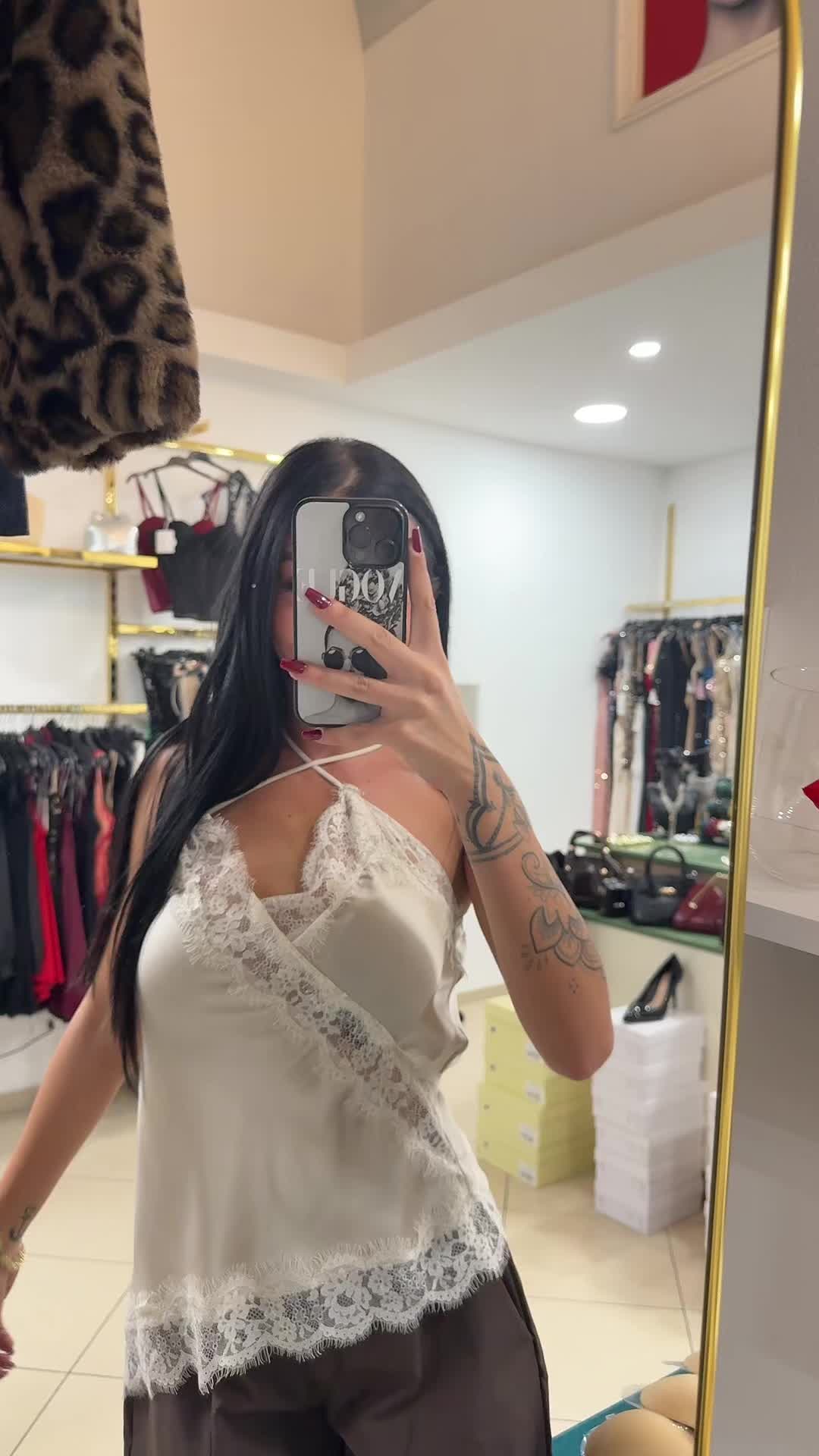 @VOGUE STORE 👠👗 BY GIO
