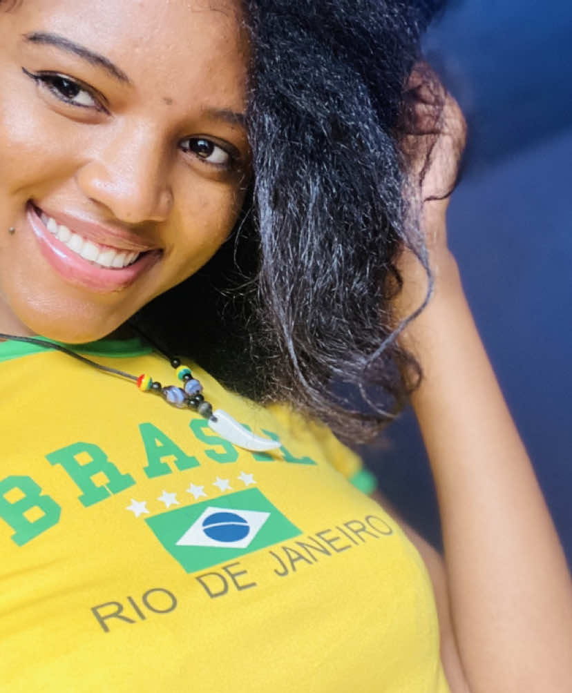 @Anny Mello🗣️