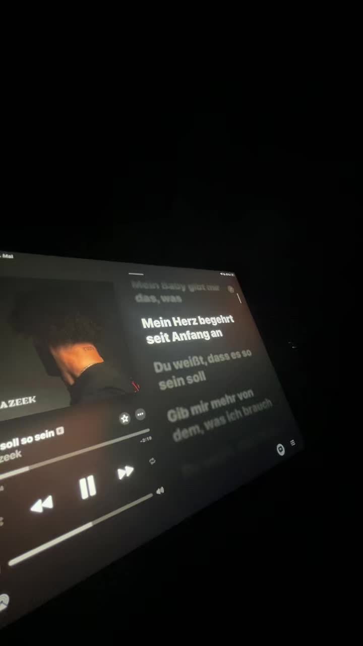 @Applemusik_Lyrics.