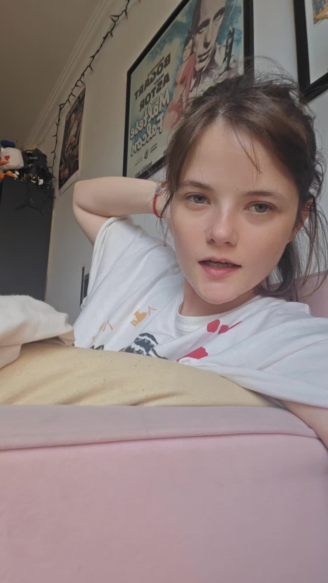 @Emily Isn't Online 🥶