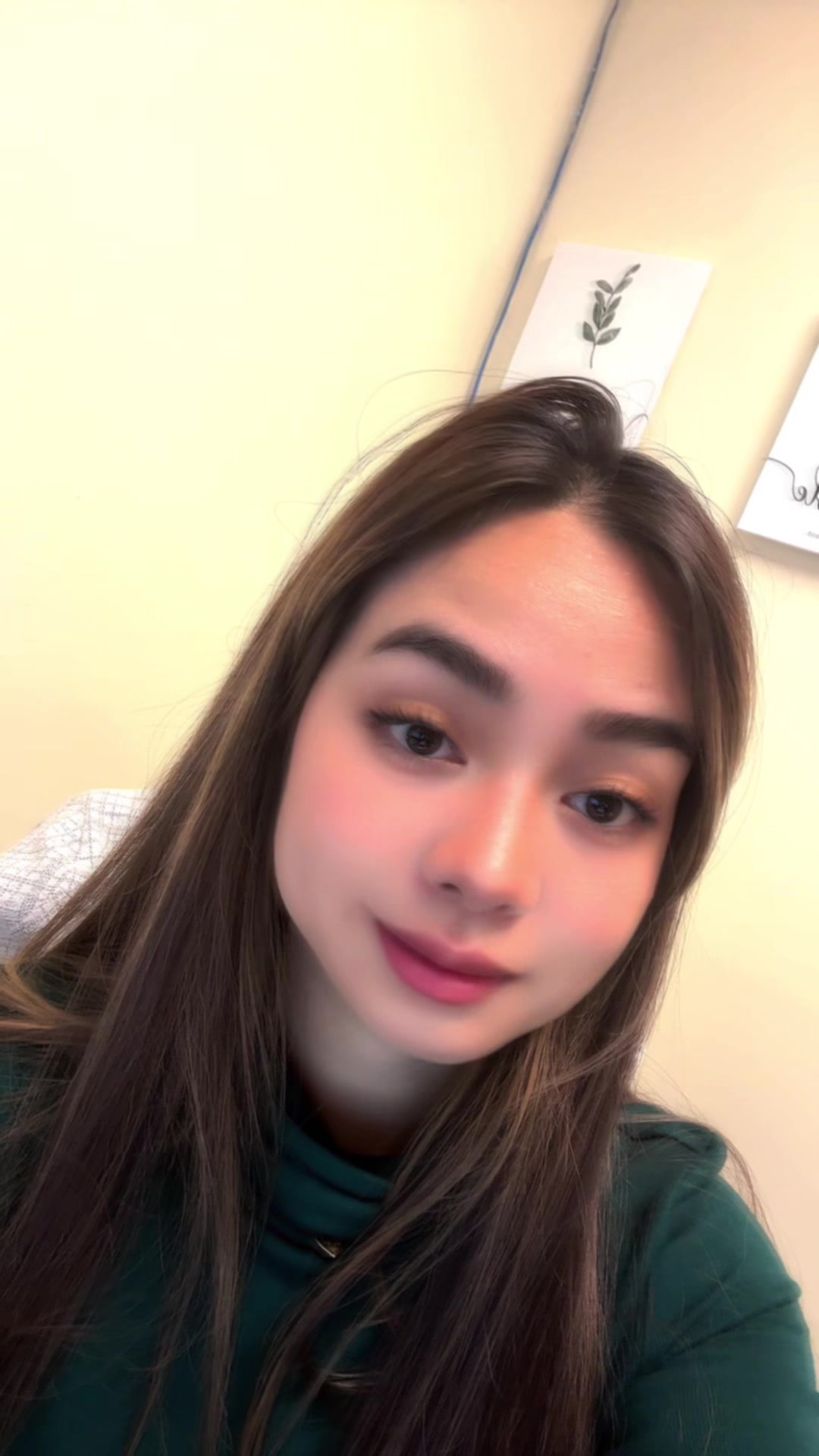 @Anabananaa