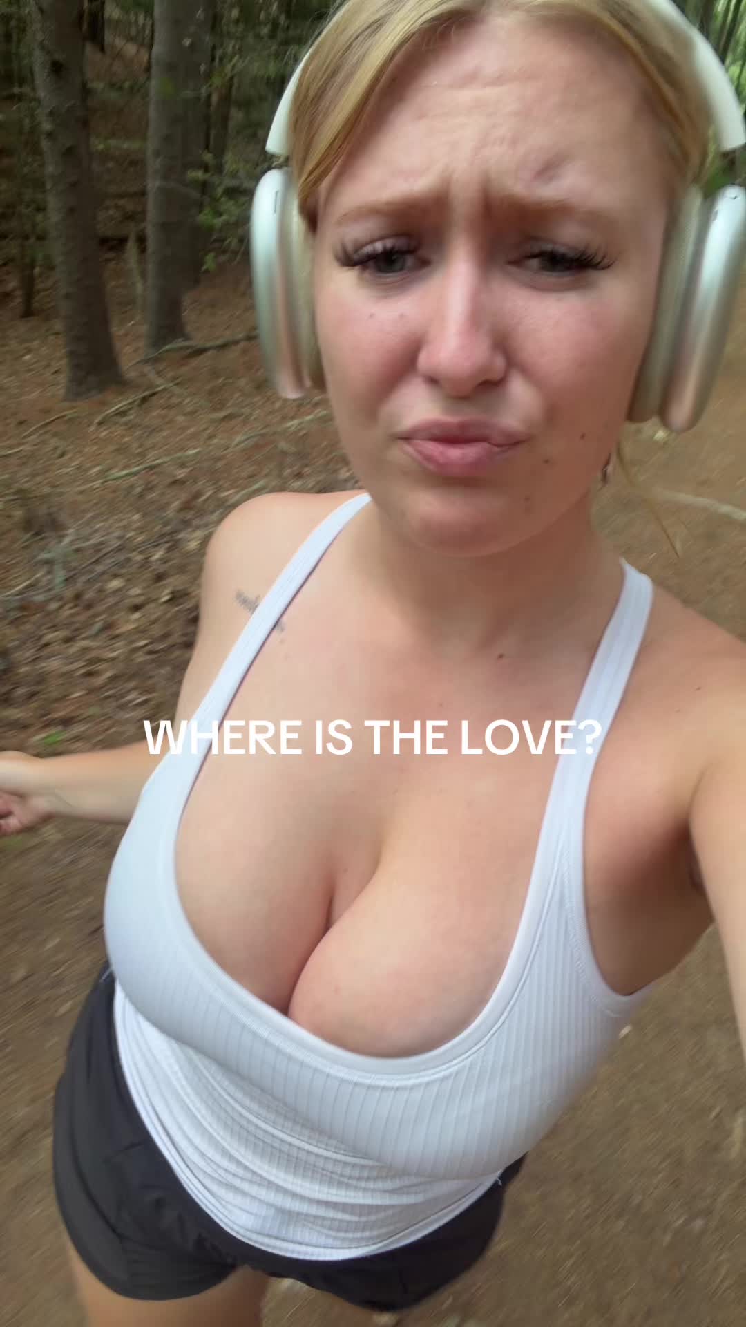 @🐱