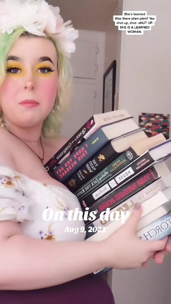 @rachelcrobins