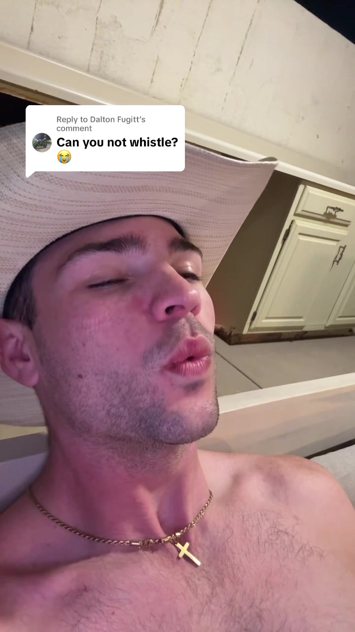 @Lipzelanick
