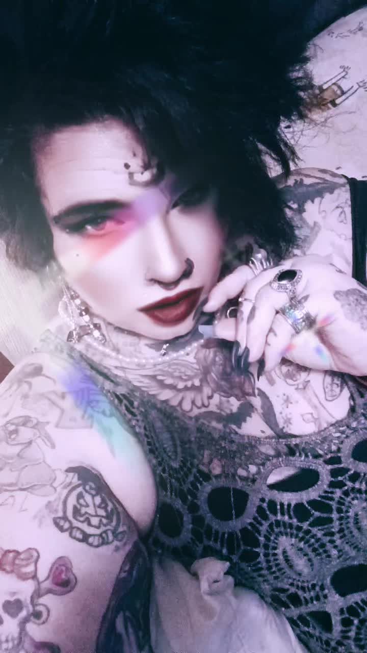 @DarkhairedbeautyPlayboy 💋🌸🍦