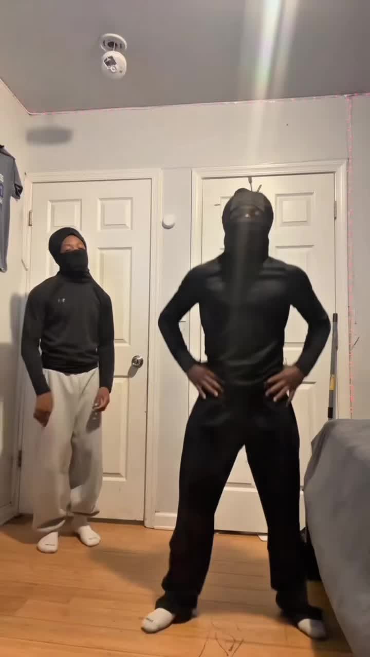 @Blxckhouse☄️