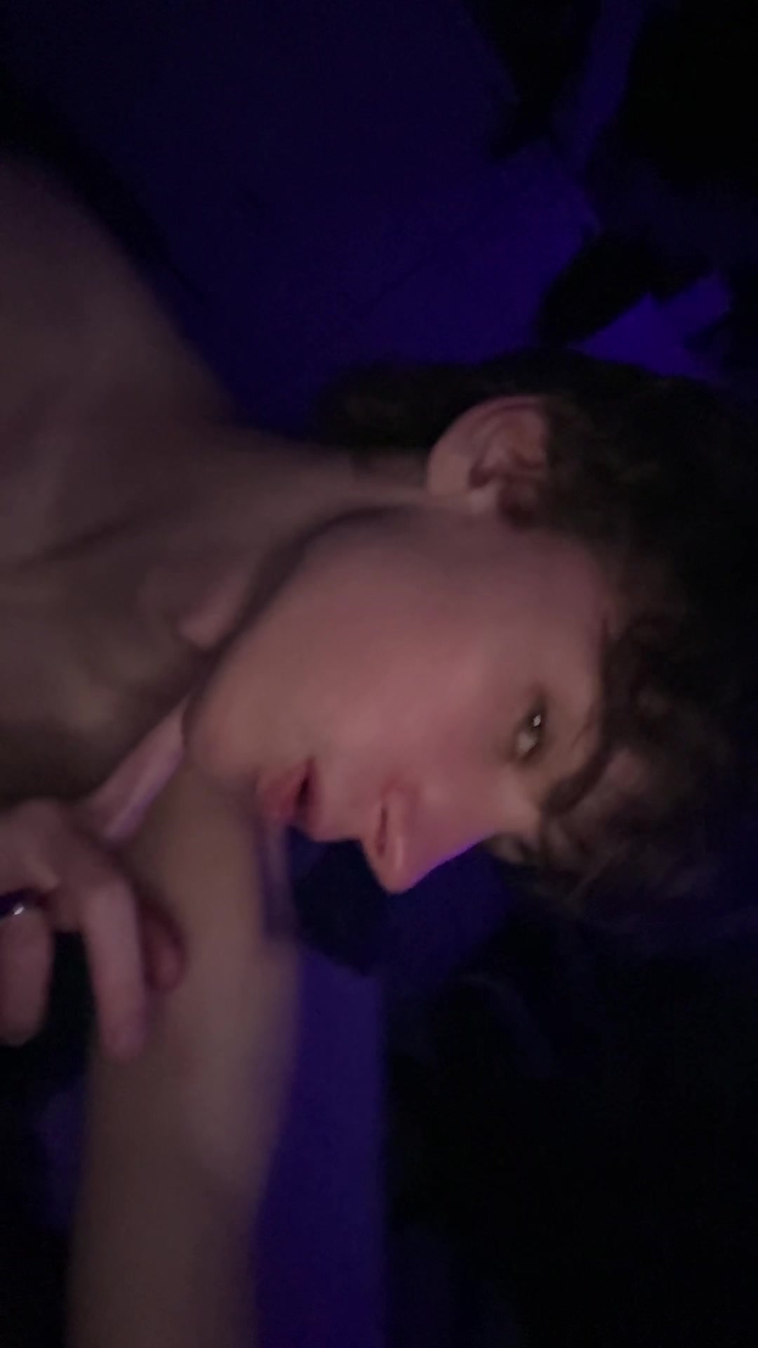 @napewnoniemaksiu