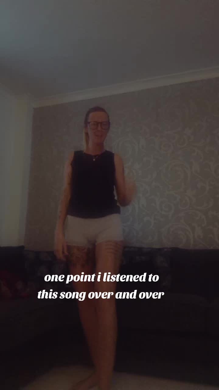 @𝓛𝓪𝓾𝓻𝓪